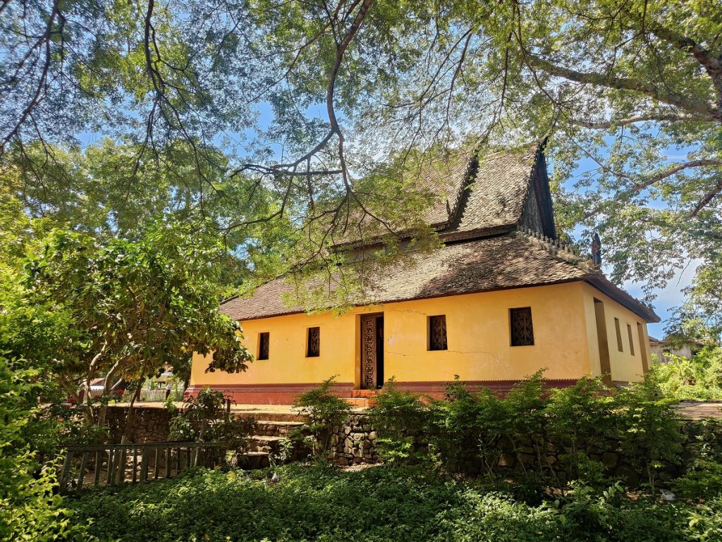 wat_rokakandal_kratie_cambodia
